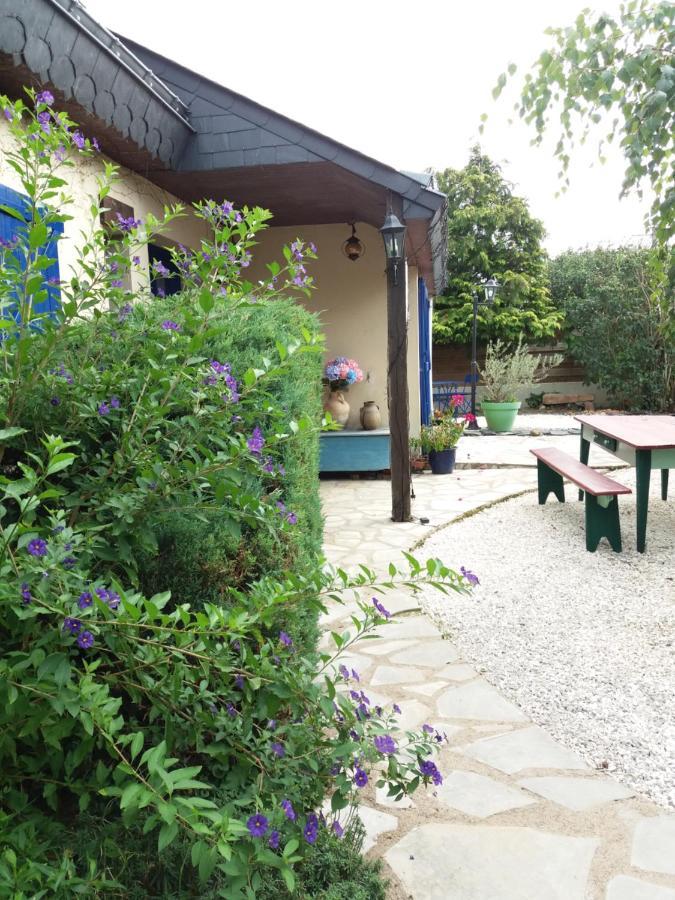 Les Mouettes 1 Gite Ou 4 Chambres D Hote, Jardin ,Bords De Loire La Bohalle Zewnętrze zdjęcie